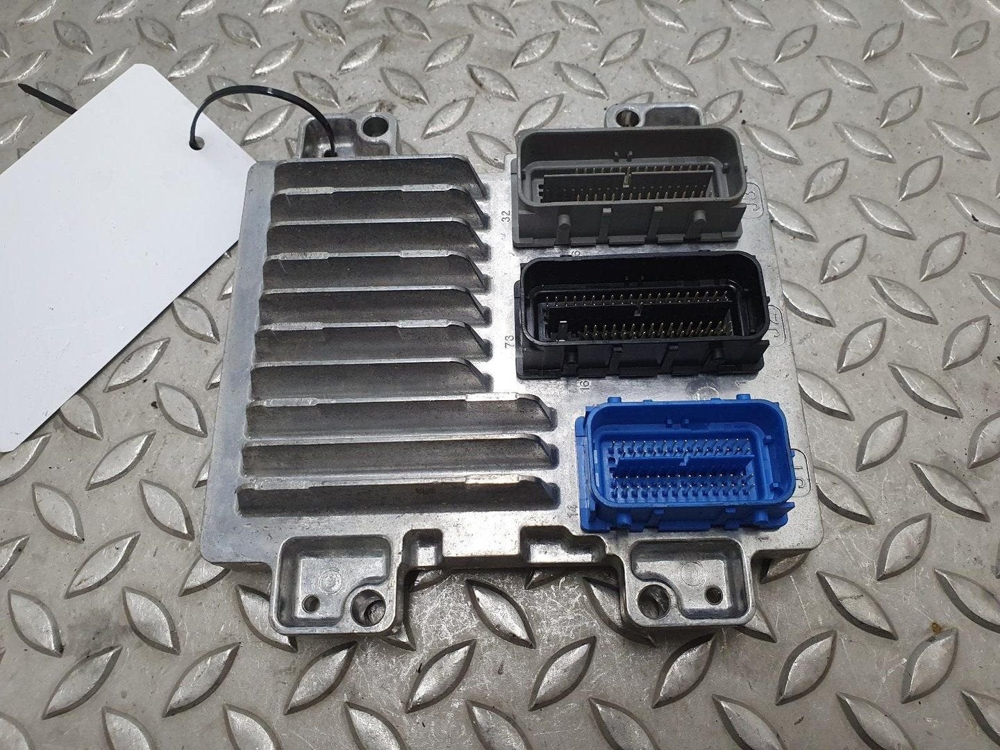 OPEL CORSA COMPUTER ECU 2019, Auto-onderdelen, Ophalen of Verzenden, Gebruikt, Stiba lid