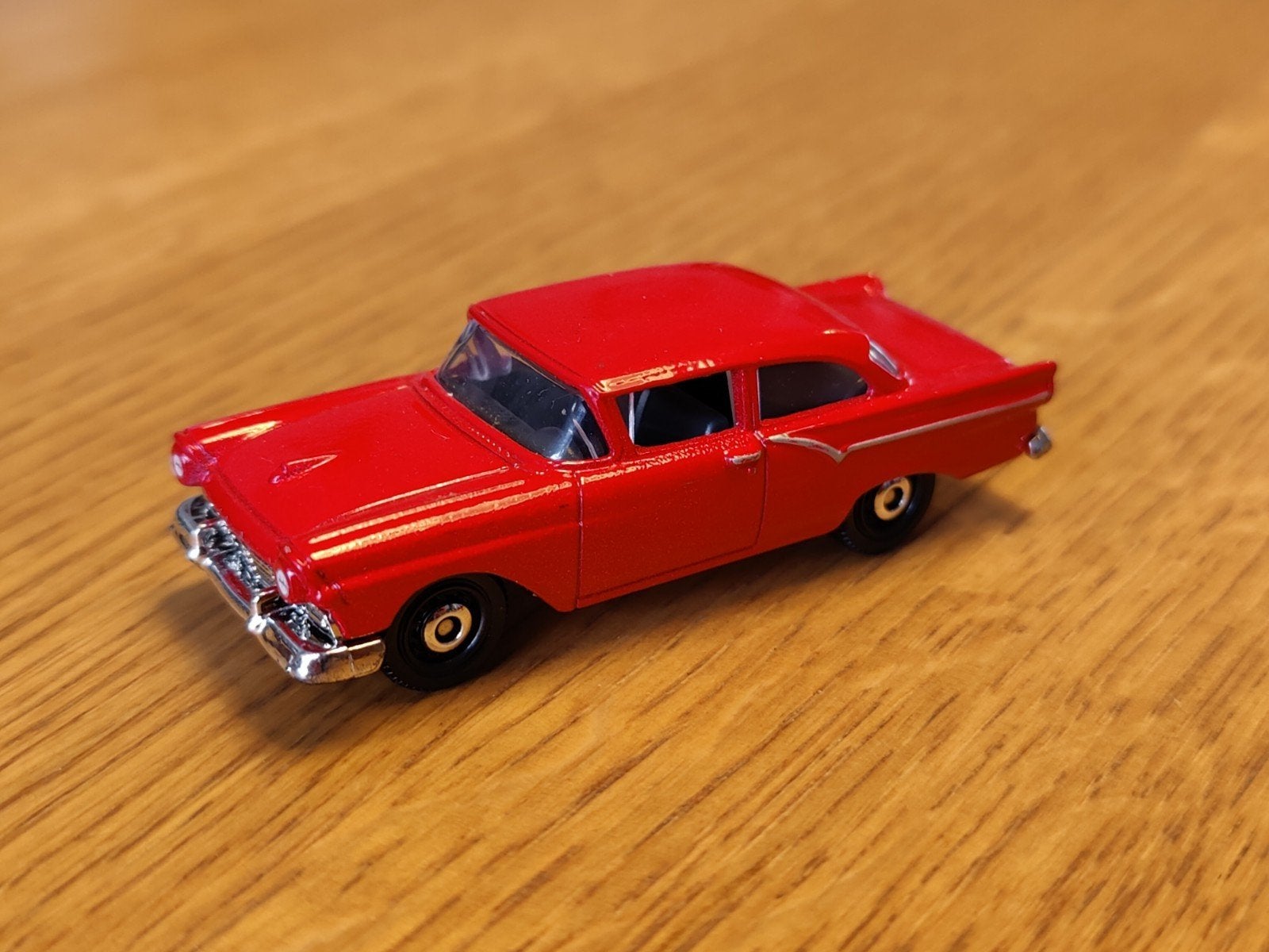 Matchbox Ford Custom 300 ROOD, Ophalen of Verzenden, Zo goed als nieuw, Auto