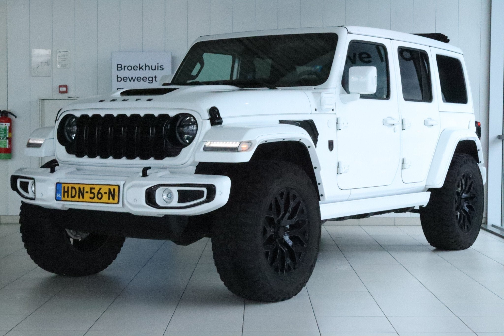 Jeep Wrangler Unlimited 4xe 380 Sahara BRUTE ''OP AFSPRAAK'', Auto's, Jeep, 12 maanden, Euro 6, 4 cilinders, 150 min