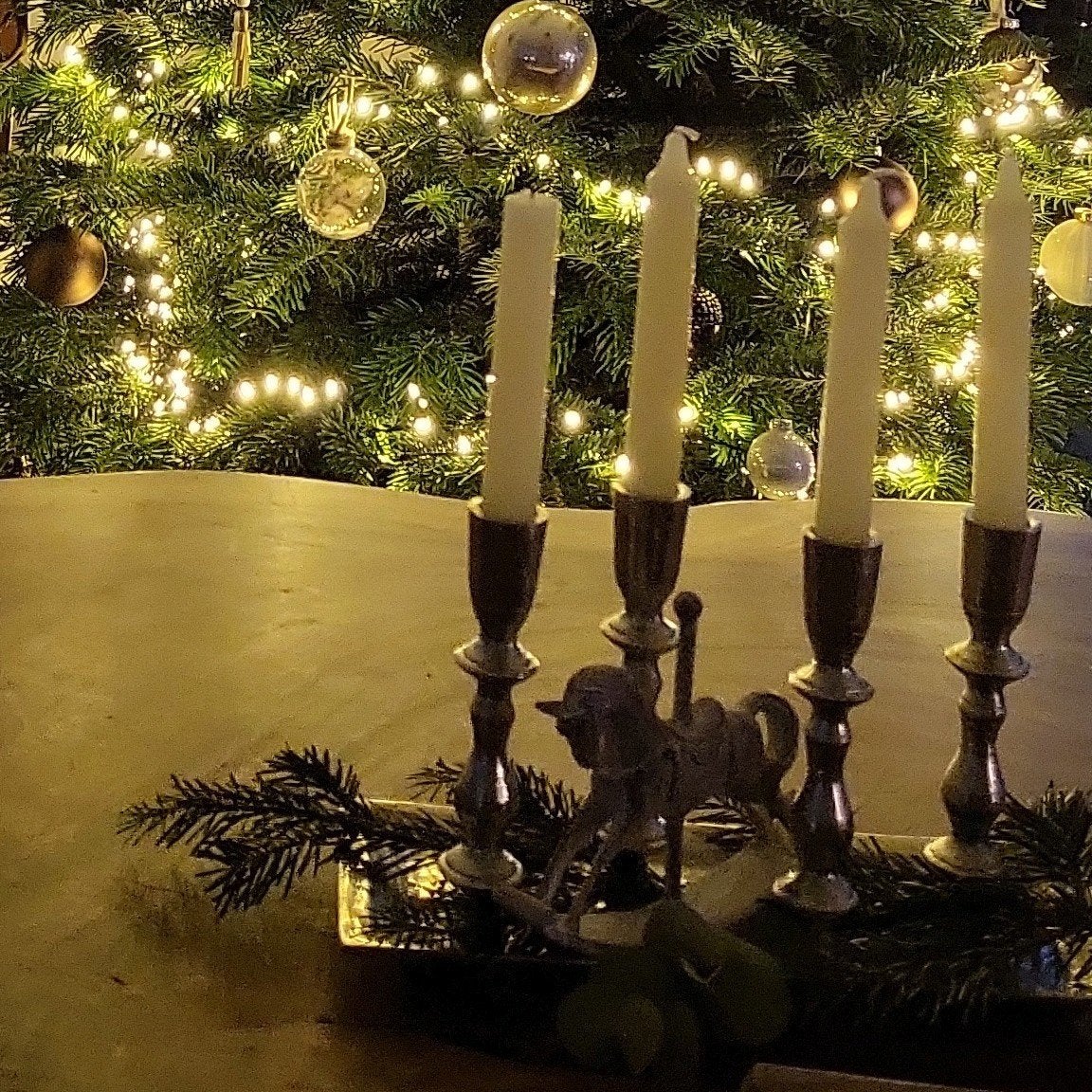 Kandelaar voor 4 kaarsen advent van Loberon kaarsenplateau, Diversen, Ophalen of Verzenden, Nieuw