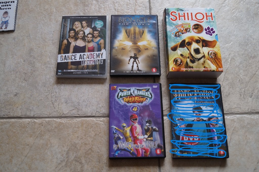 4 DVD's en een DVD-box, Alle leeftijden, Ophalen of Verzenden, Zo goed als nieuw