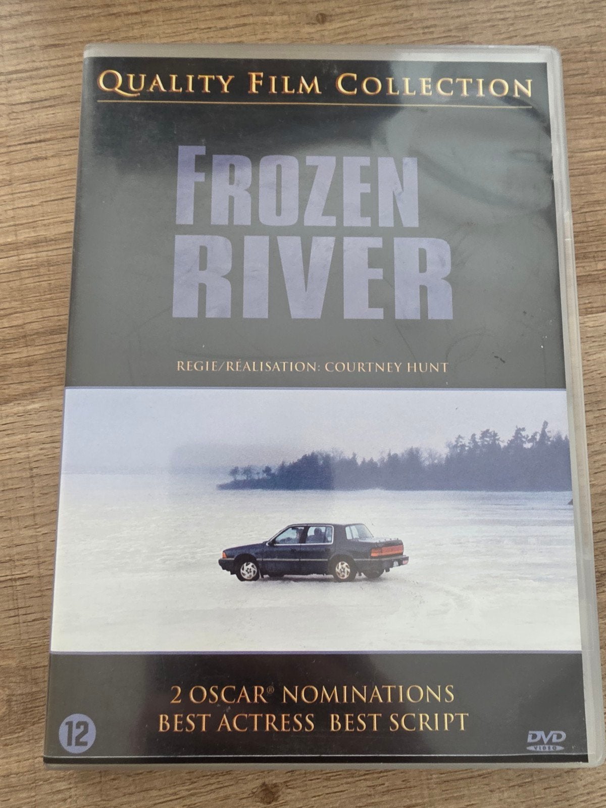 frozen river, Alle leeftijden, Ophalen of Verzenden, Zo goed als nieuw, Overige gebieden