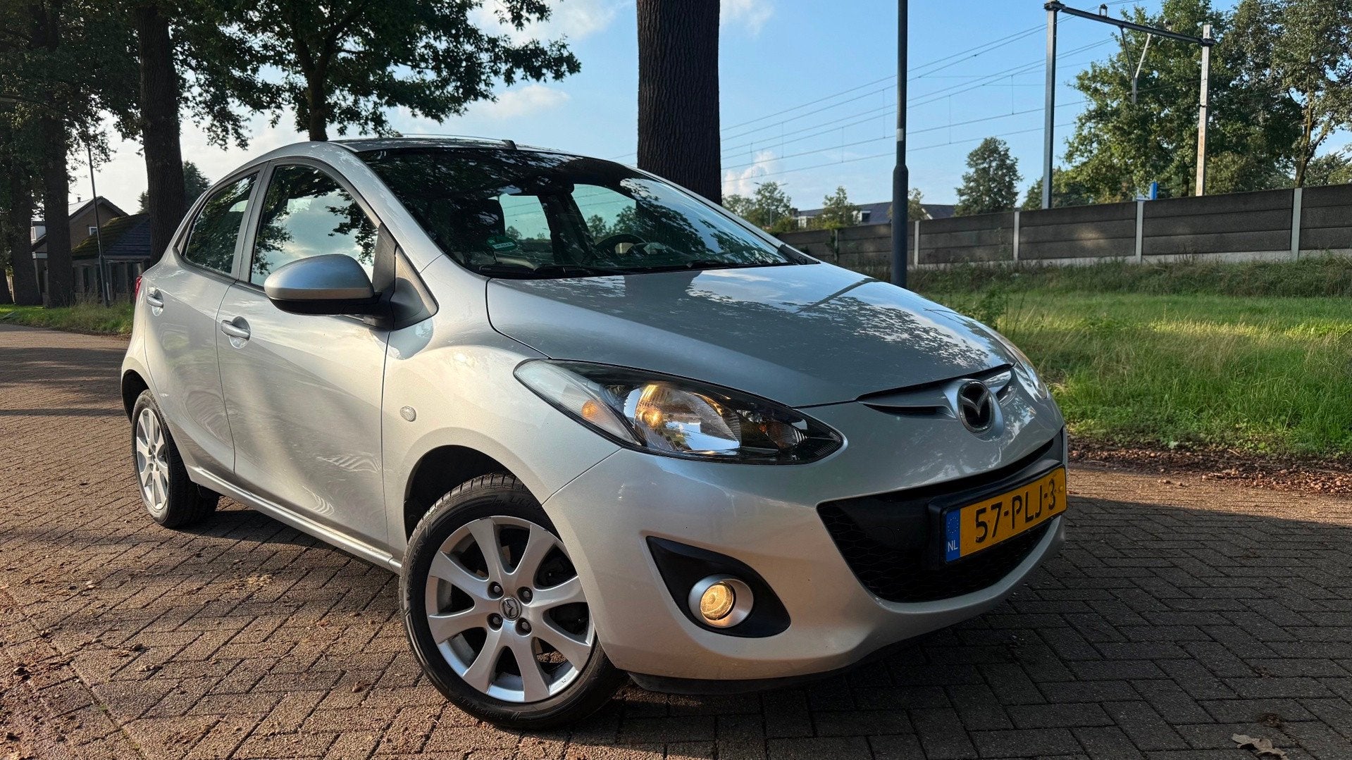Mazda 2 1.3 TS Plus 2011 Nieuwe Apk Nette Auto, Voorwielaandrijving, Euro 5, Gebruikt, 31 €/maand