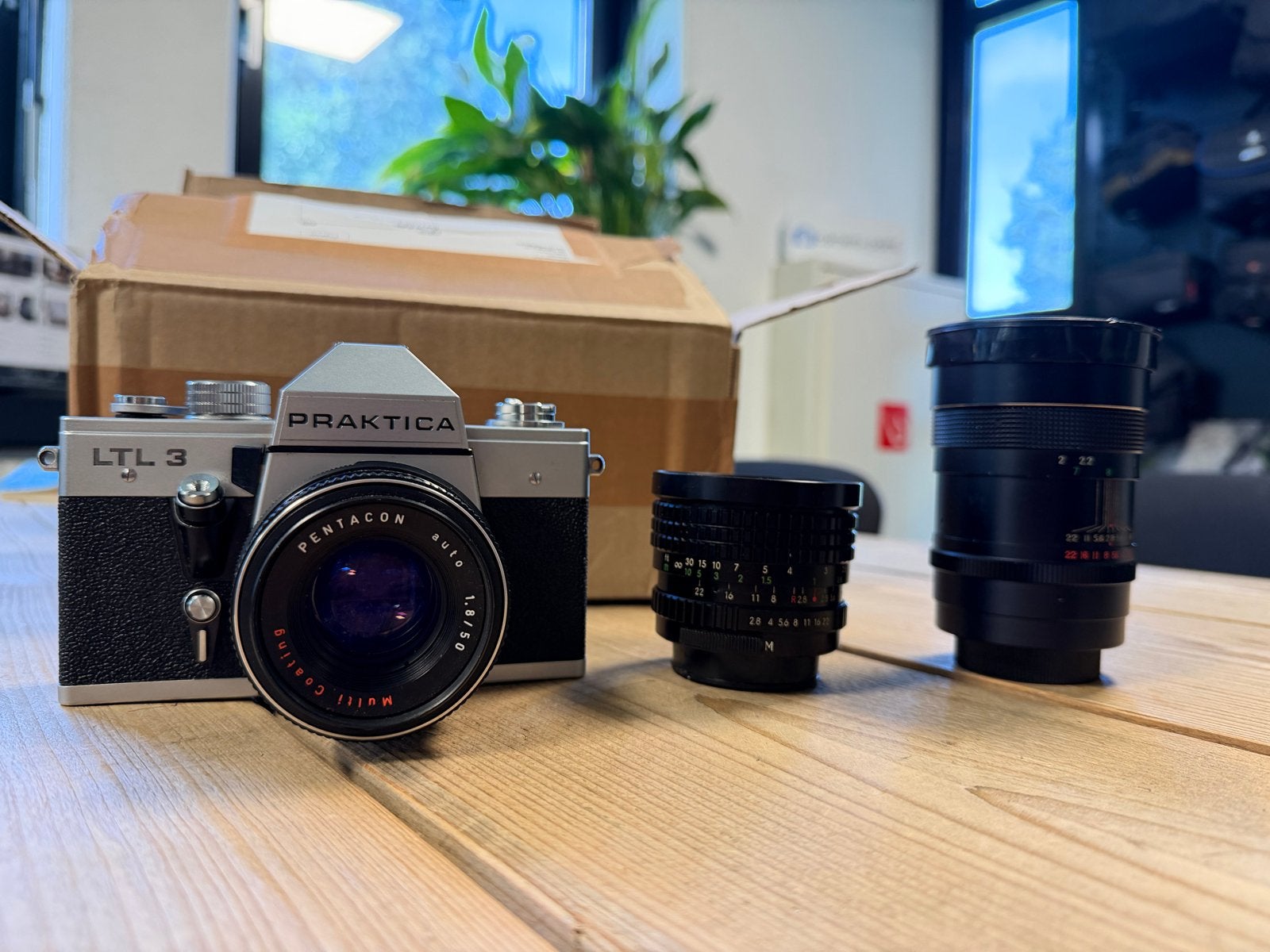 Praktica LTL 3 Spiegelreflexcamera met 3 lenzen, Ophalen of Verzenden, Gebruikt, Spiegelreflex, Overige Merken