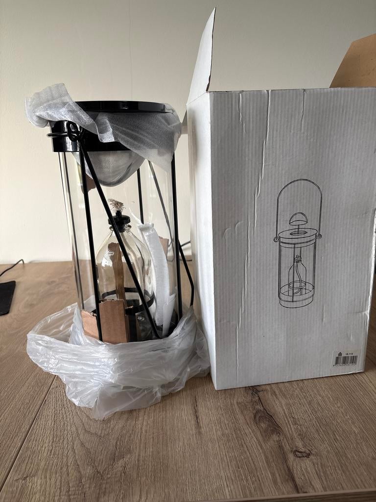 Nieuwe olielamp / lantaarn in doos, Ophalen, Nieuw