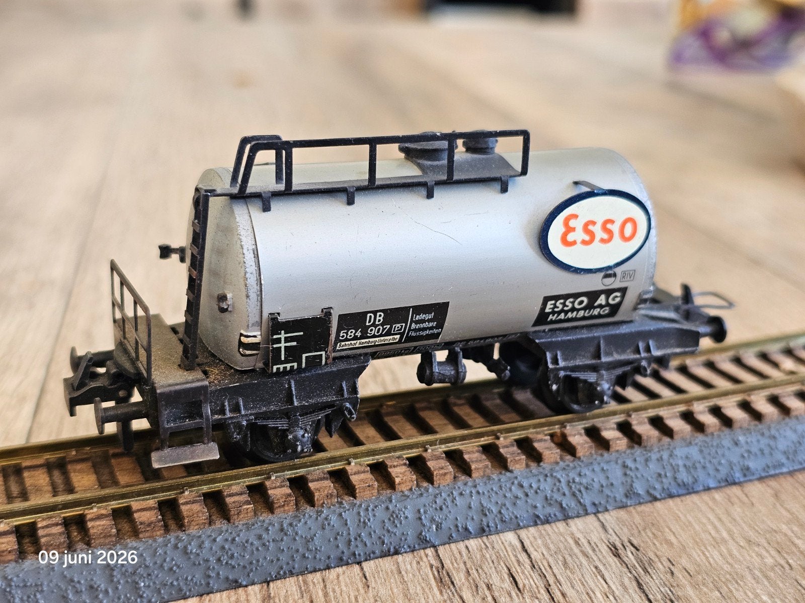 Modeltrein Ho trix-express esso ketelwagen, Ophalen of Verzenden, Gelijkstroom, Wagon, Trix