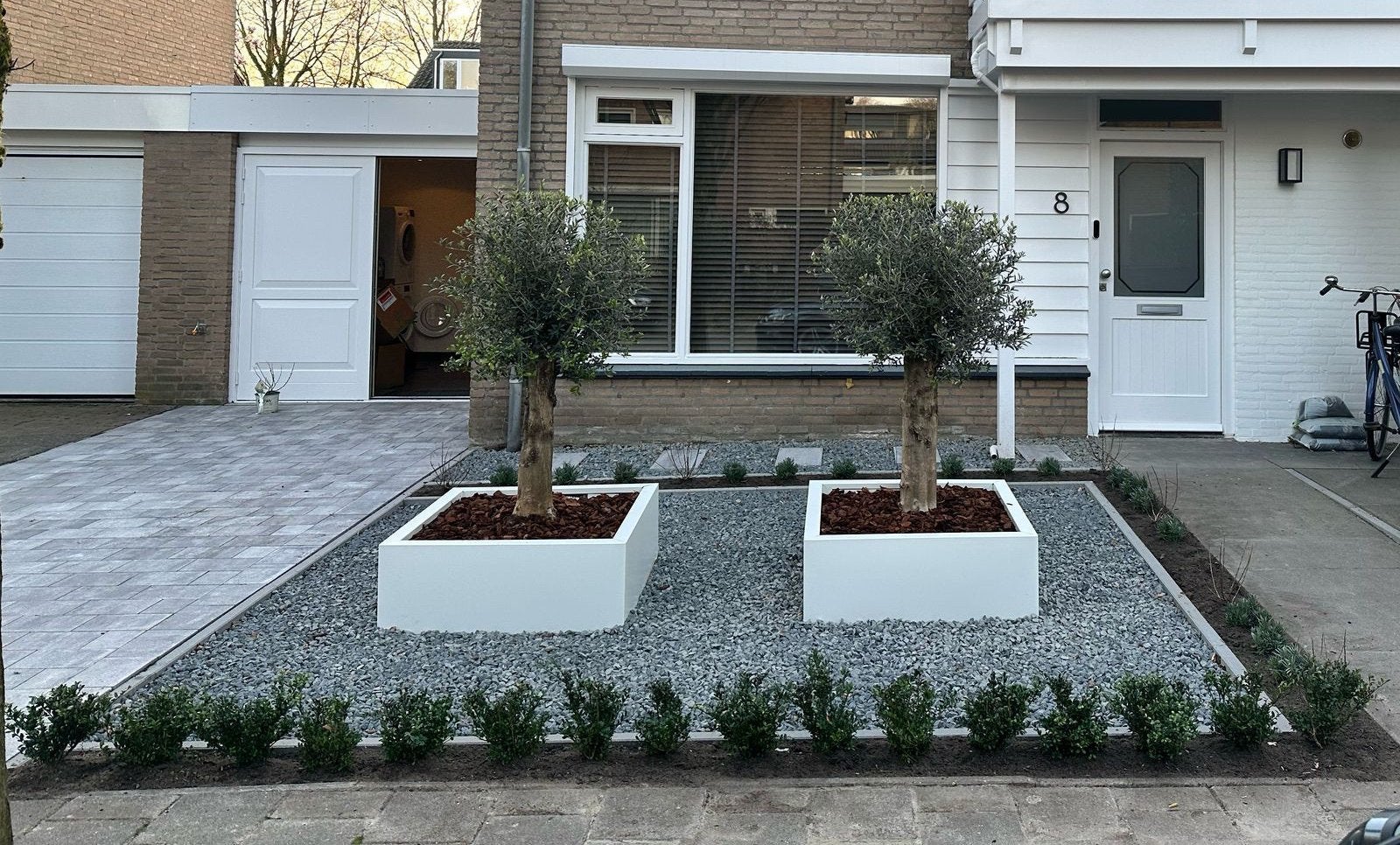 grote witte plantenbakken van metaal ( staal ), Tuin en Terras, Ophalen of Verzenden, Nieuw, Metaal, Balkon