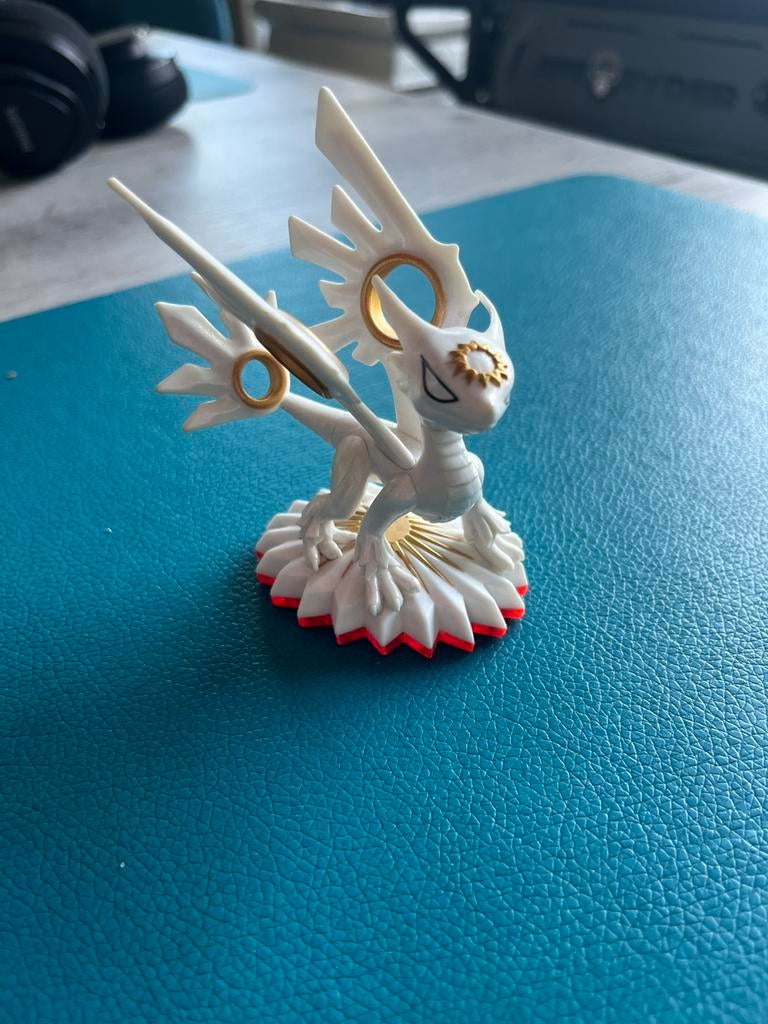 Skylanders Trap Team - Spotlight (rare), Ophalen of Verzenden, Zo goed als nieuw
