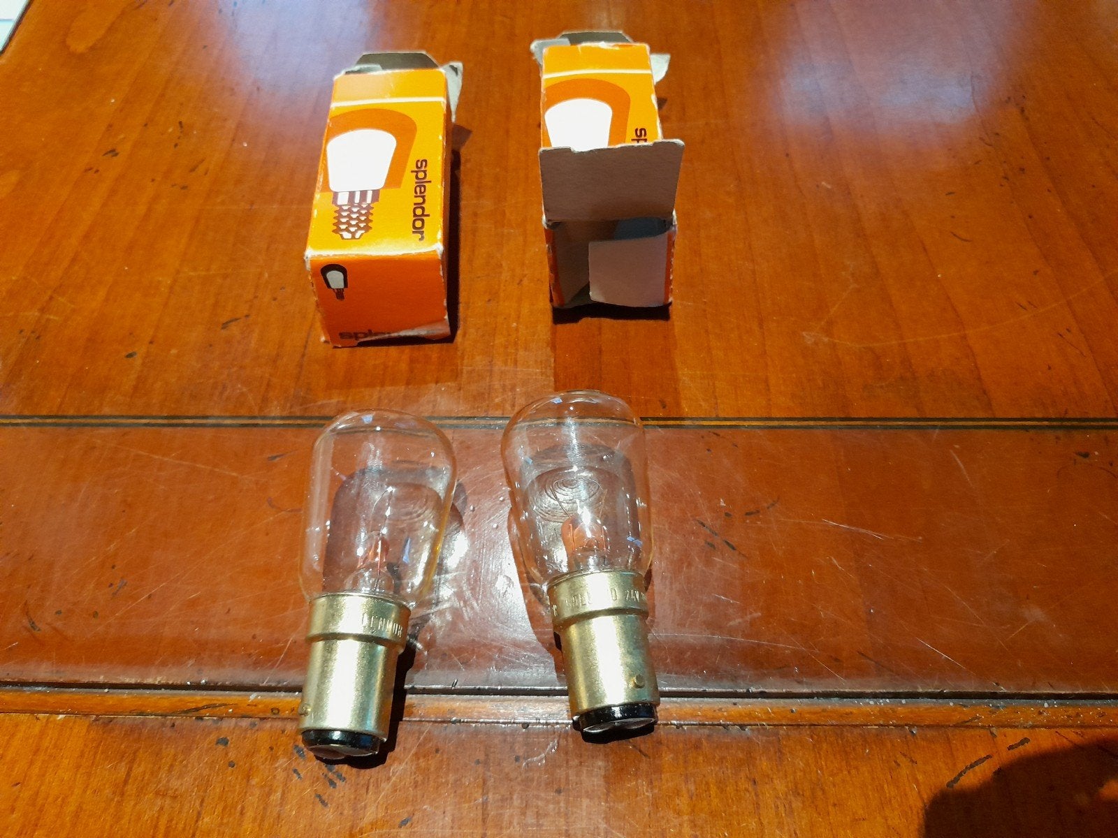 Splendor bajonetfitting 24V 10 watt helder, Huis en Inrichting, Ophalen of Verzenden, Nieuw, Gloeilamp