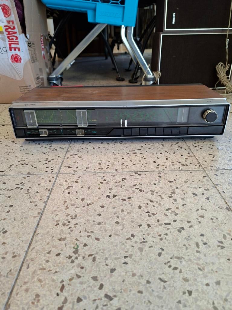 Vintage Philips 741 Tuner - Hout en Aluminium, Ophalen of Verzenden, Gebruikt, Analoog