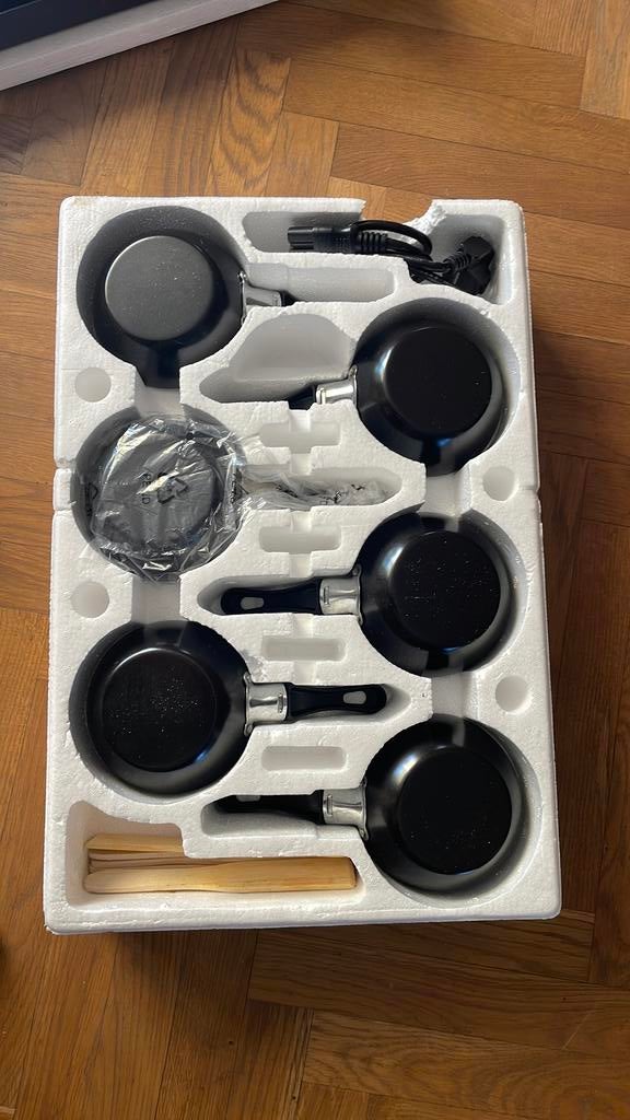 Wok Wadjan set 6 personen, Ophalen, Zo goed als nieuw, 4 t/m 7 personen