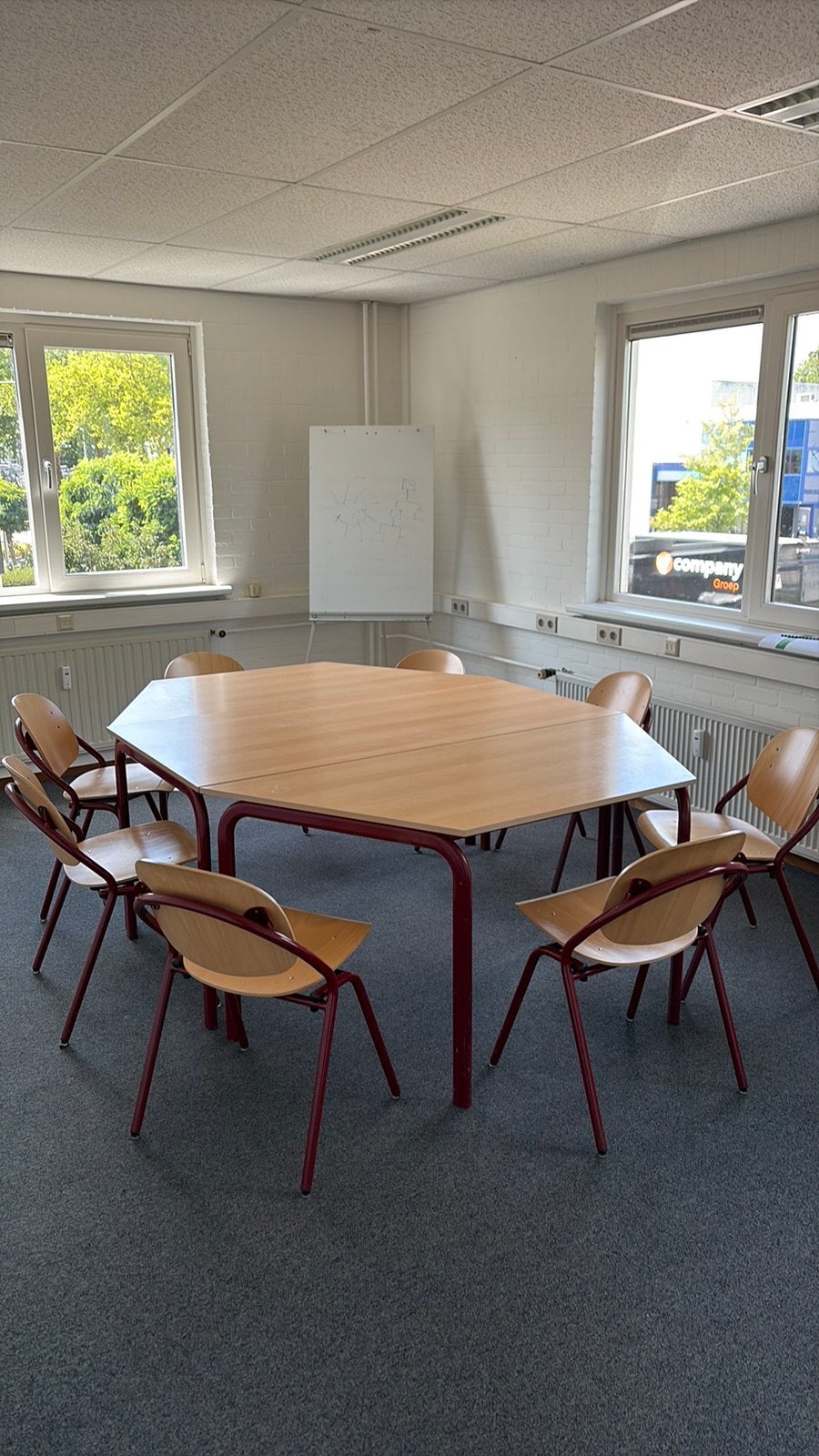 8 kantige tafel (3delen) en 8 stoelen, Huis en Inrichting, Tafels | Eettafels, Ophalen, 150 tot 200 cm, 200 cm of meer, Zo goed als nieuw