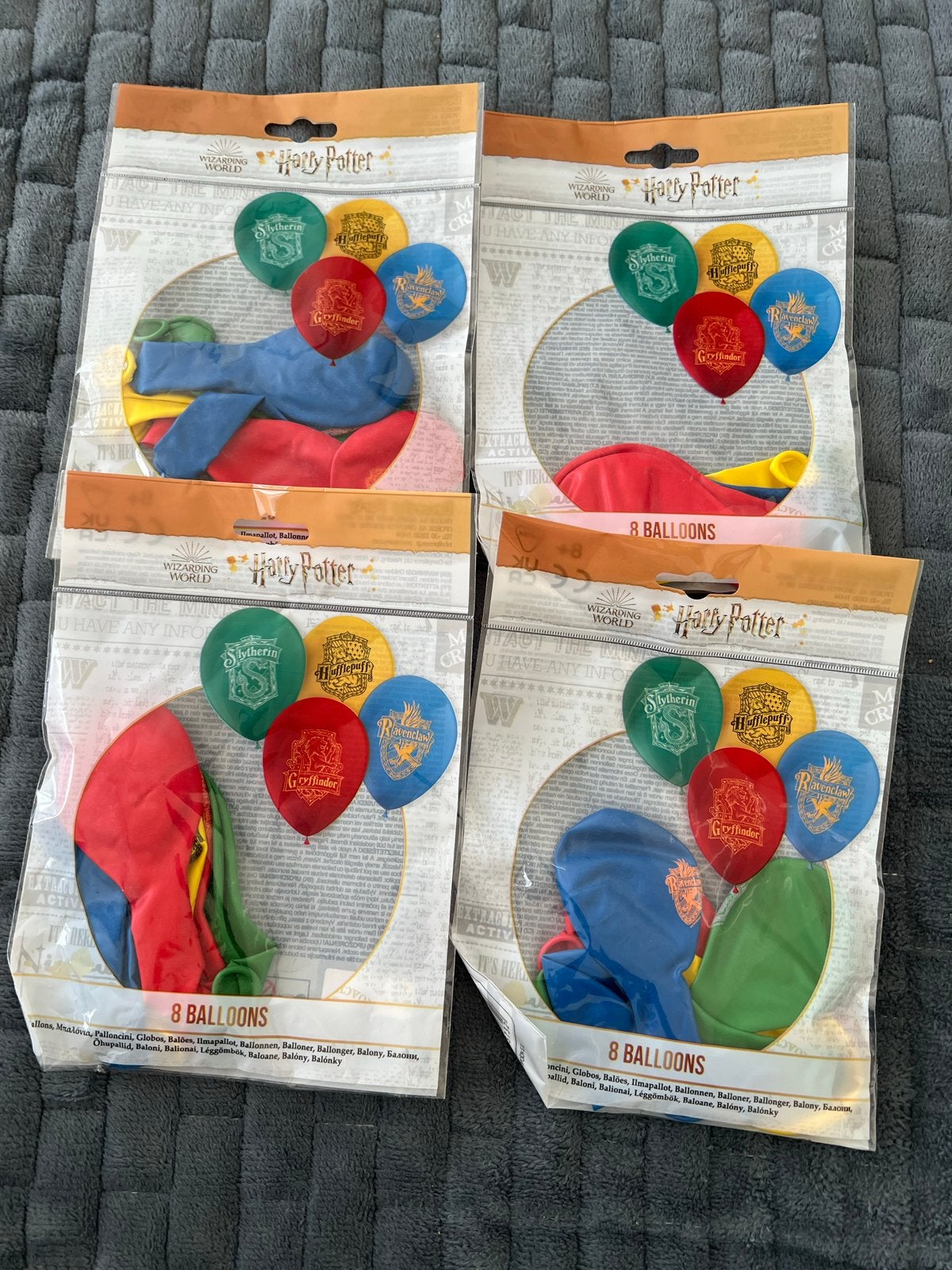 NIEUW, set van 4 pakjes gekleurde ballonnen van Harry Potter, Ophalen of Verzenden, Nieuw, Feestartikel, Film of Tv
