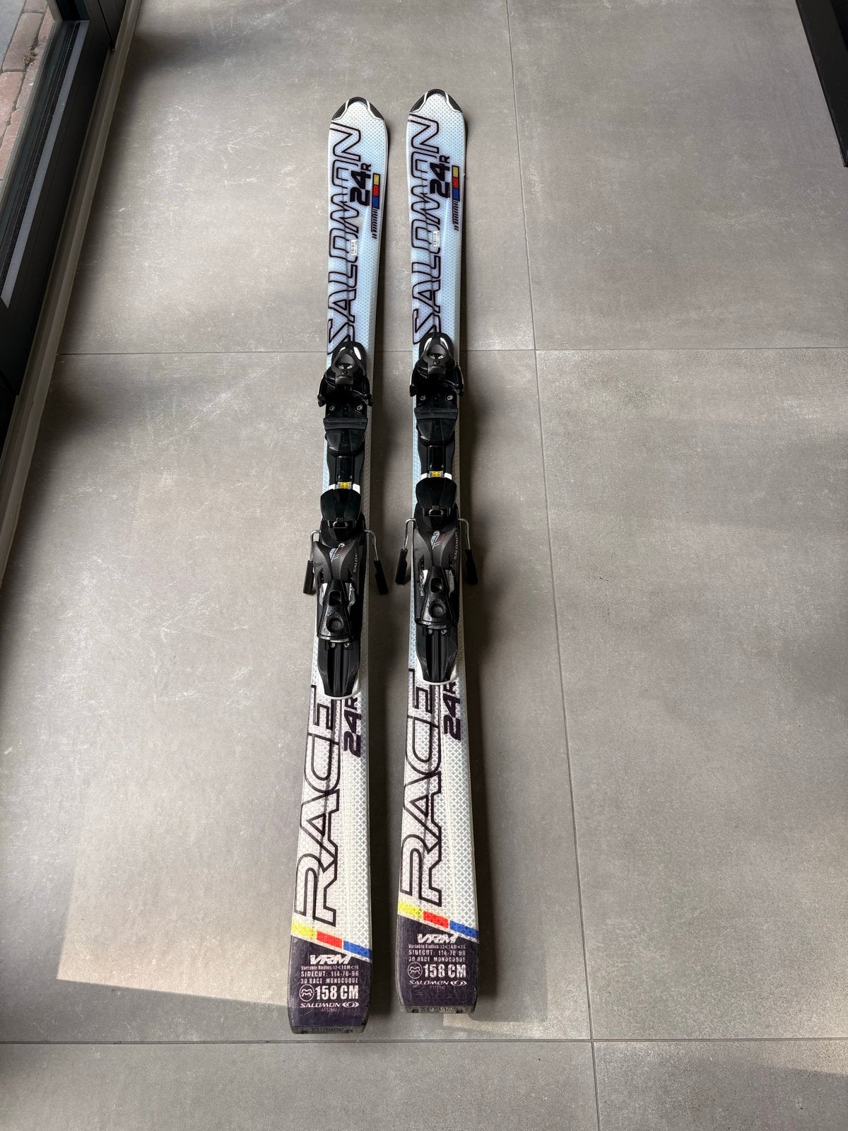 Salomon Race 24R Carve Ski's 158 cm met bindingen, Ophalen, 140 tot 160 cm, Gebruikt, Salomon