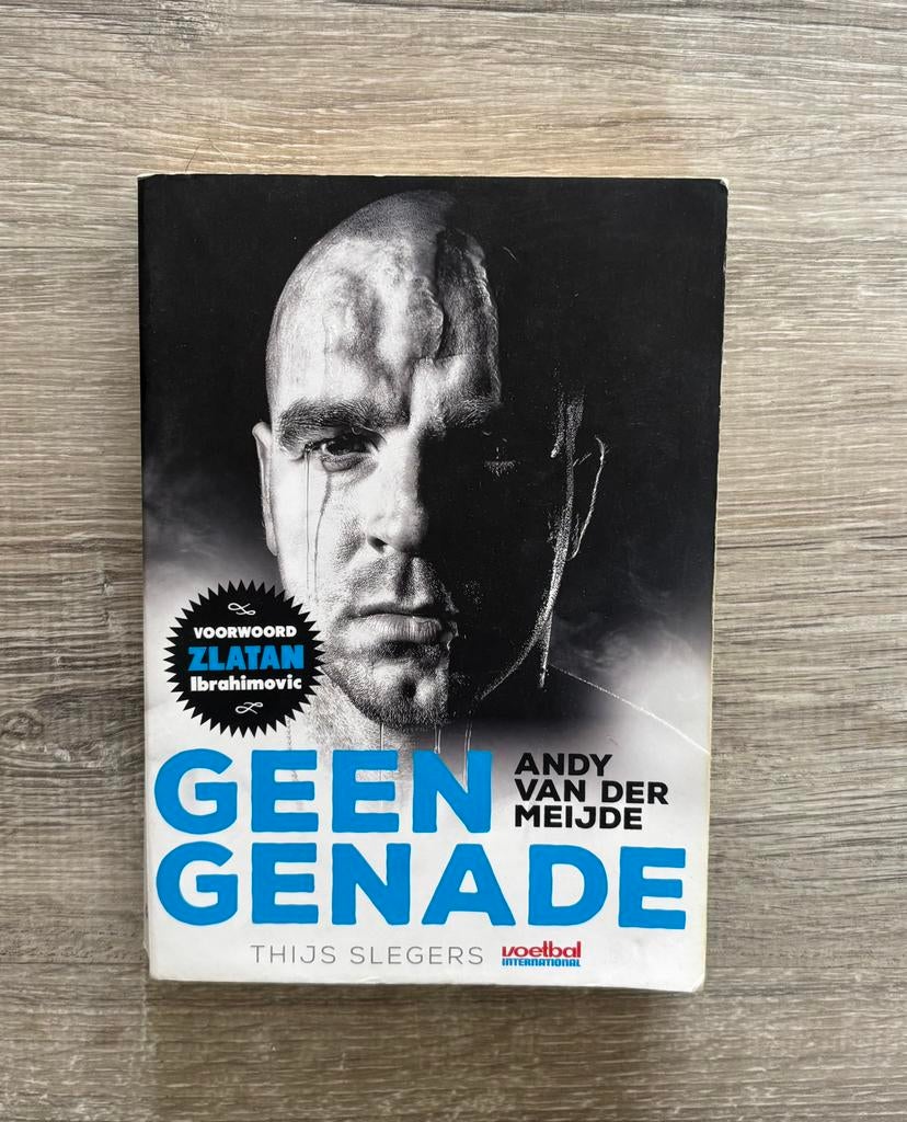 Boek van andy van der meijde, Thijs Slegers - Geen genade, Verzenden, Zo goed als nieuw, Sport, Thijs Slegers