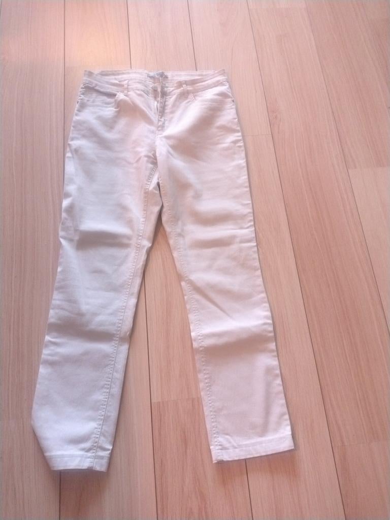 SANNE zomer broek 44, Kleding | Dames, Wit, Maat 42/44 (L), Ophalen of Verzenden, Zo goed als nieuw