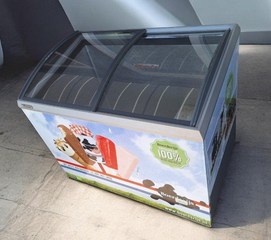 Caravell 30699 Vrieskist - 300 liter, IJsverkoop Vitrine, Vrieskist, Gebruikt, Vrijstaand, 90 cm of meer