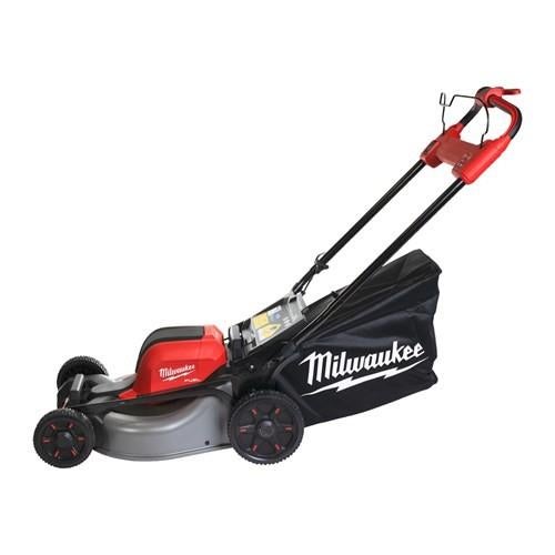 ACTIE: MILWAUKEE M18 FUEL accu grasmaaier (2X18V), Tuin en Terras, Grasmaaiers, Nieuw, Accu-grasmaaier, 40 t/m 49 cm, Cirkelmaaier
