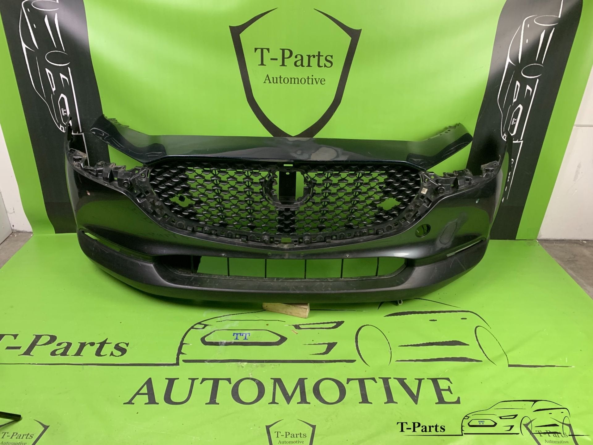 mazda xc30 xc 30 voorbumper bumper, Auto-onderdelen, Info@fabrikant.eu, Ophalen of Verzenden, Mazda, Bumper