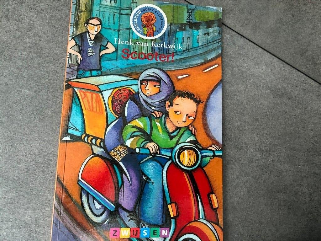 Henk van kerkwijk scooter boek, Ophalen of Verzenden, Gelezen