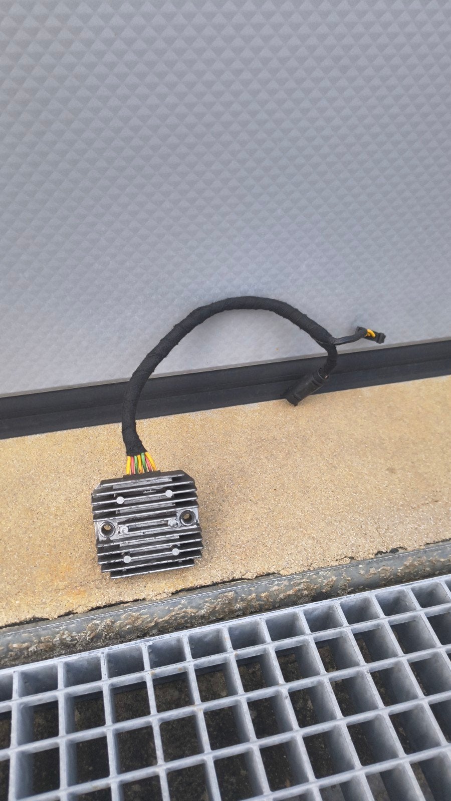 BMW F800 GS Spanningsregelaar SH541G-12, Ophalen of Verzenden, Gebruikt, BMW