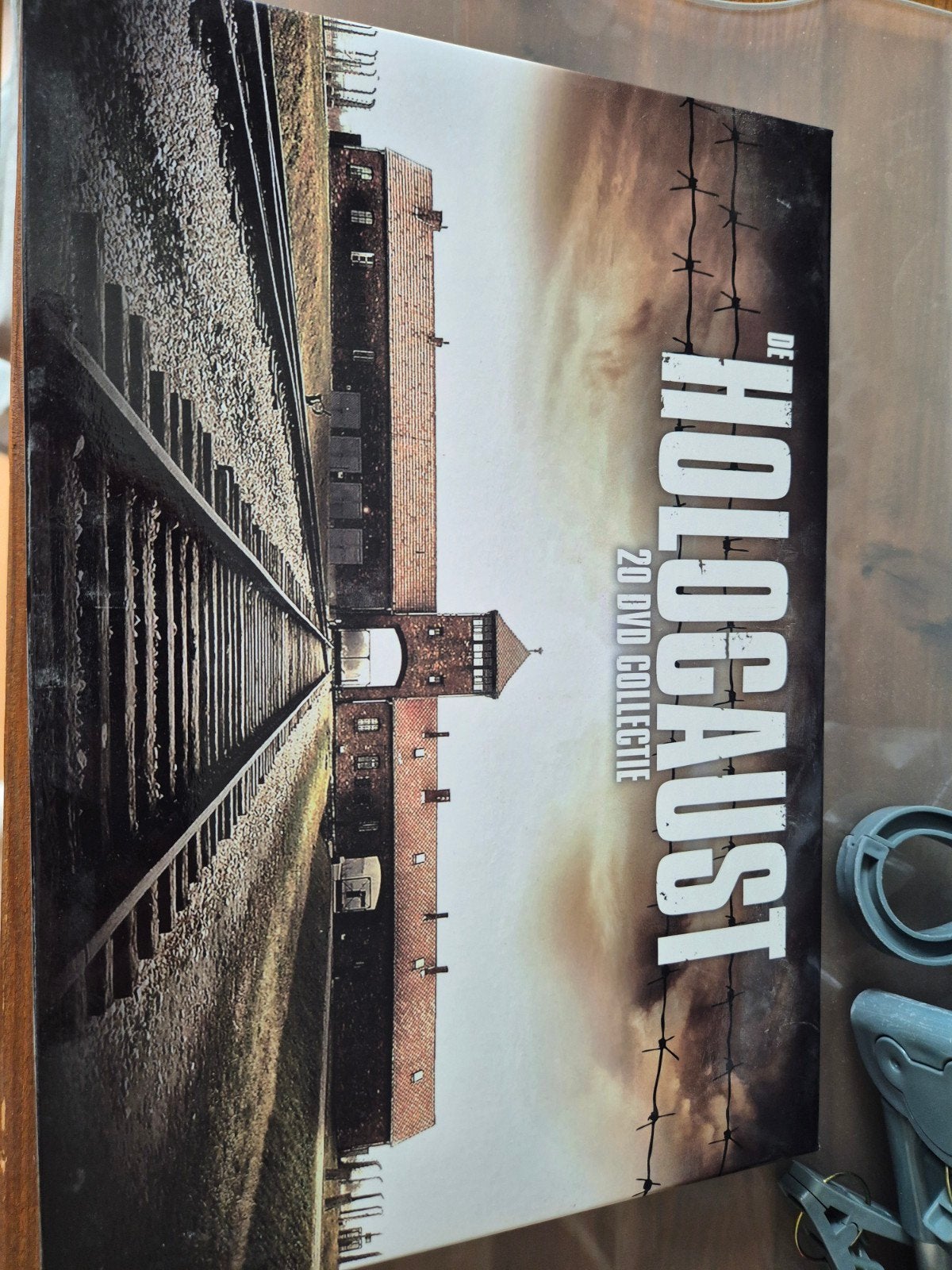 Dvd box Holocaust, Alle leeftijden, Ophalen, Zo goed als nieuw