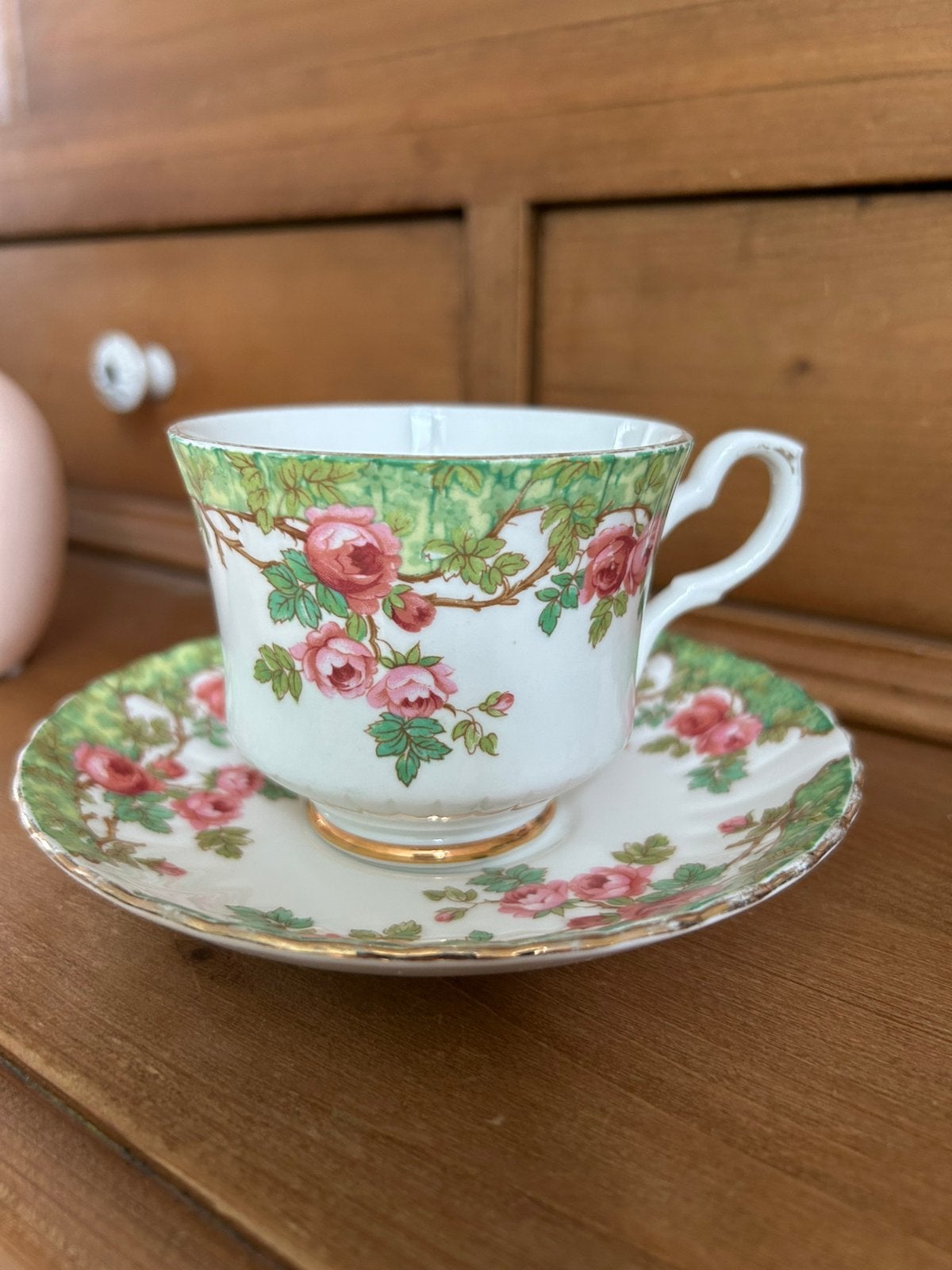 Vintage Royal Stafford kop en schotel – Olde English Garden, Ophalen of Verzenden