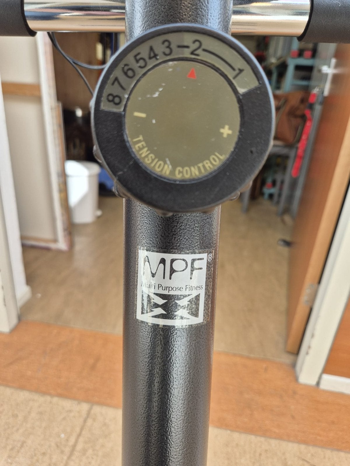 MPF Hometrainer - Zo goed als nieuw, Ophalen, Zo goed als nieuw, Metaal, Benen