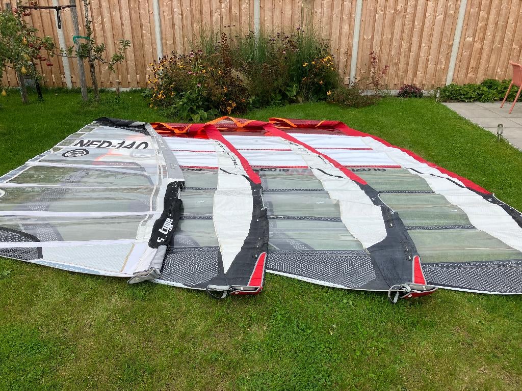 Duotone North Sails Warp 7.0 - 7.7 - 8.4 , S-type 6.6, mast, Watersport en Boten, Windsurfen, Ophalen, Gebruikt, Zeil