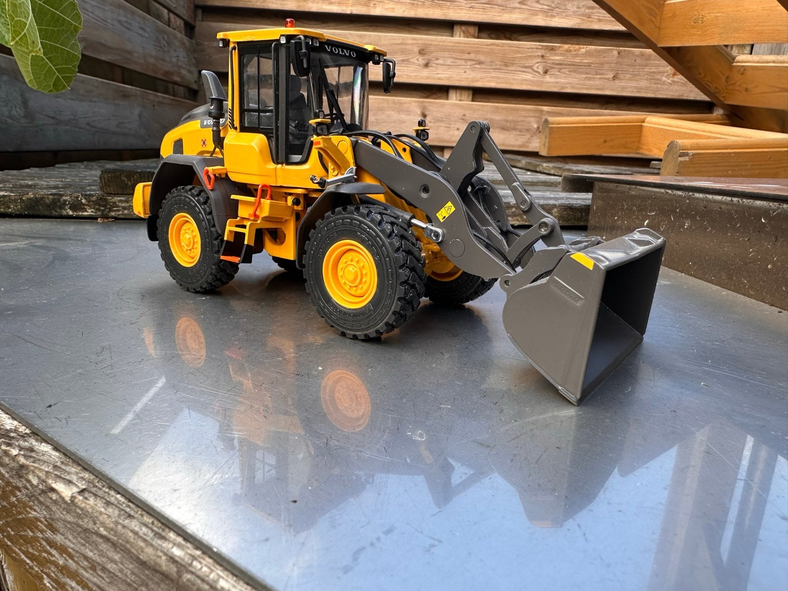 Te koop Volvo L60H, Ophalen of Verzenden, Zo goed als nieuw, Auto, Overige merken