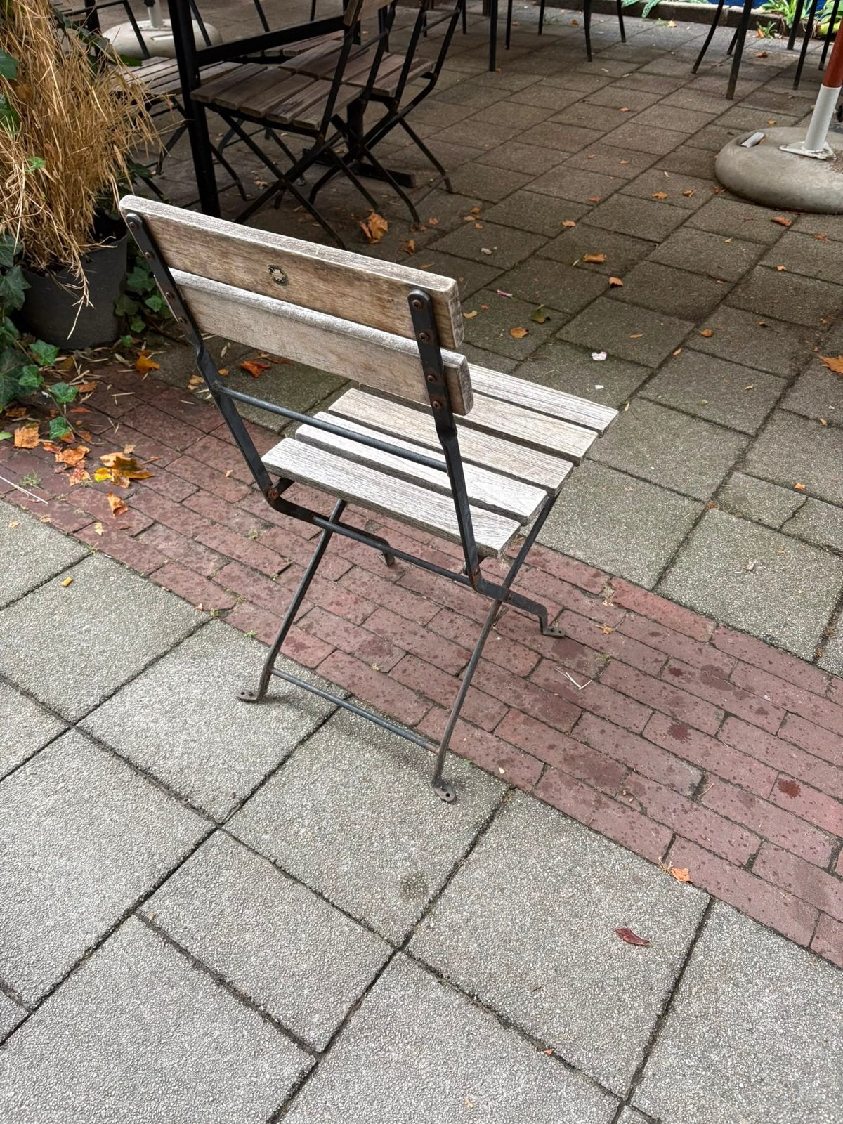 24 Super sterke Franse vintage terras stoelen, Ophalen, Gebruikt, Overige kleuren, Vijf, Zes of meer stoelen
