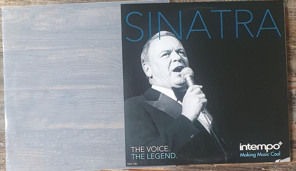 Frank Sinatra - The Voice. The Legend. LP, Inclusief binnenhoes, Zo goed als nieuw, 12 inch, Ophalen of Verzenden