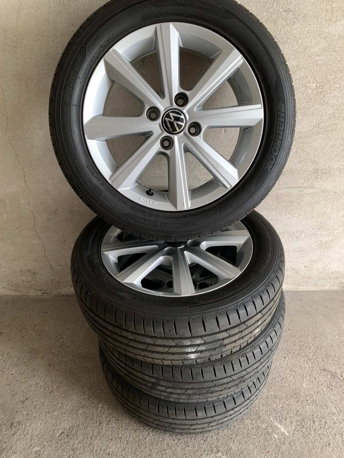 Velgen 15 inch orgineel VW velgen 4x100 met banden, Ophalen
