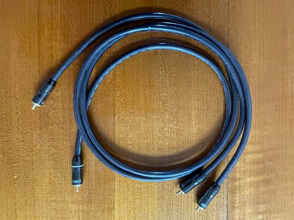 TARA Labs  met rca pluggen Audio Kabel (Interlink), Ophalen of Verzenden, Zo goed als nieuw, Minder dan 2 meter, Interlink-kabel