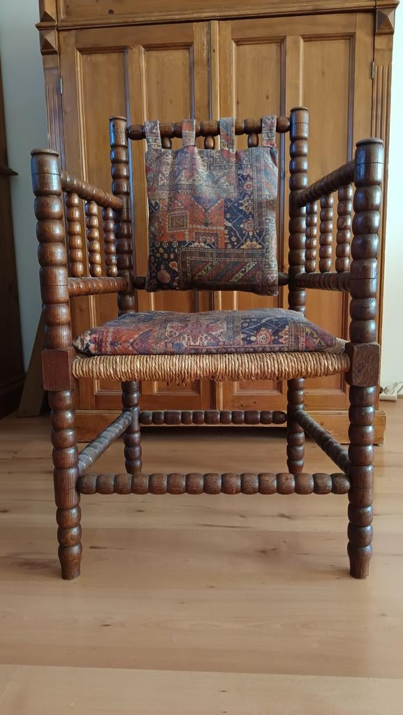 Antieke Spijlenstoel met Tapijtbekleding, Antiek en Kunst, Ophalen