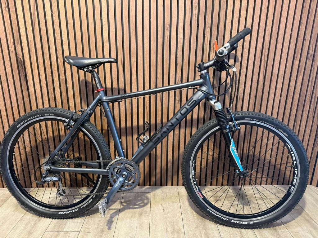 Mooie Santos SCC 02 MTB | 27versnellingen | 48cm Framehoogte, Fietsen en Brommers, Fietsen | Mountainbikes en ATB, Zo goed als nieuw