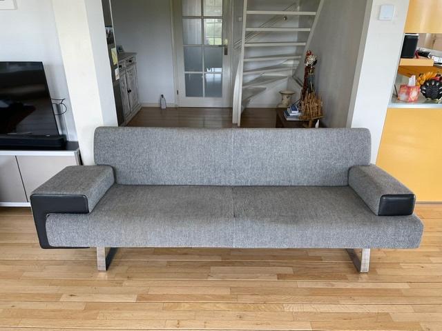 Design bank Cloak, ontwerper Hans Daalder, model Cloud, Huis en Inrichting, Banken | Bankstellen, Strakke designbank, Gebruikt