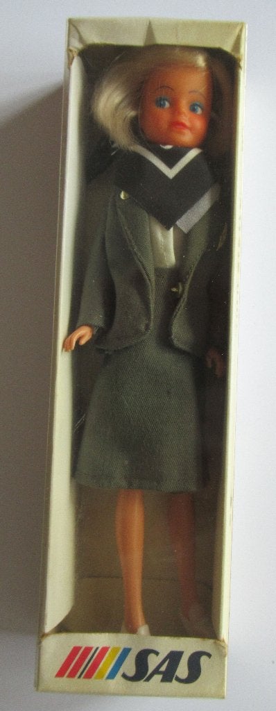 Stewardess Barbie pop van SAS, Verzamelen, Poppen, Ophalen, Zo goed als nieuw, Pop