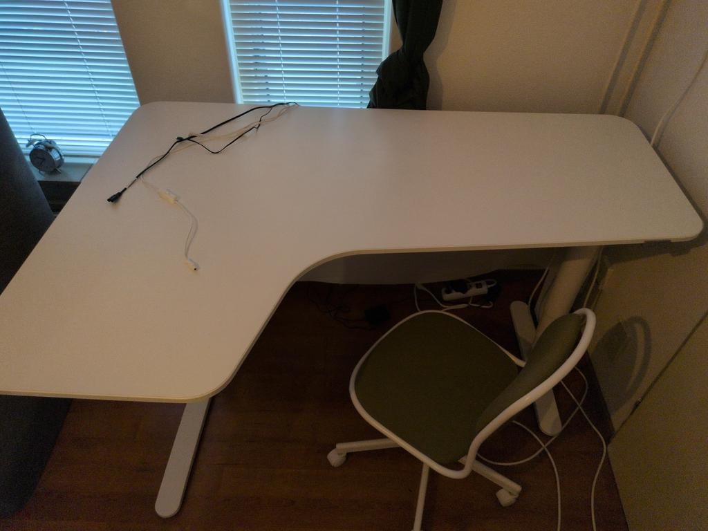 Zit-Sta Hoek Bureau, Elektrisch Verstelbaar, Ikea Bekant, Ophalen, Zit-sta bureau, 160 cm, Gebruikt