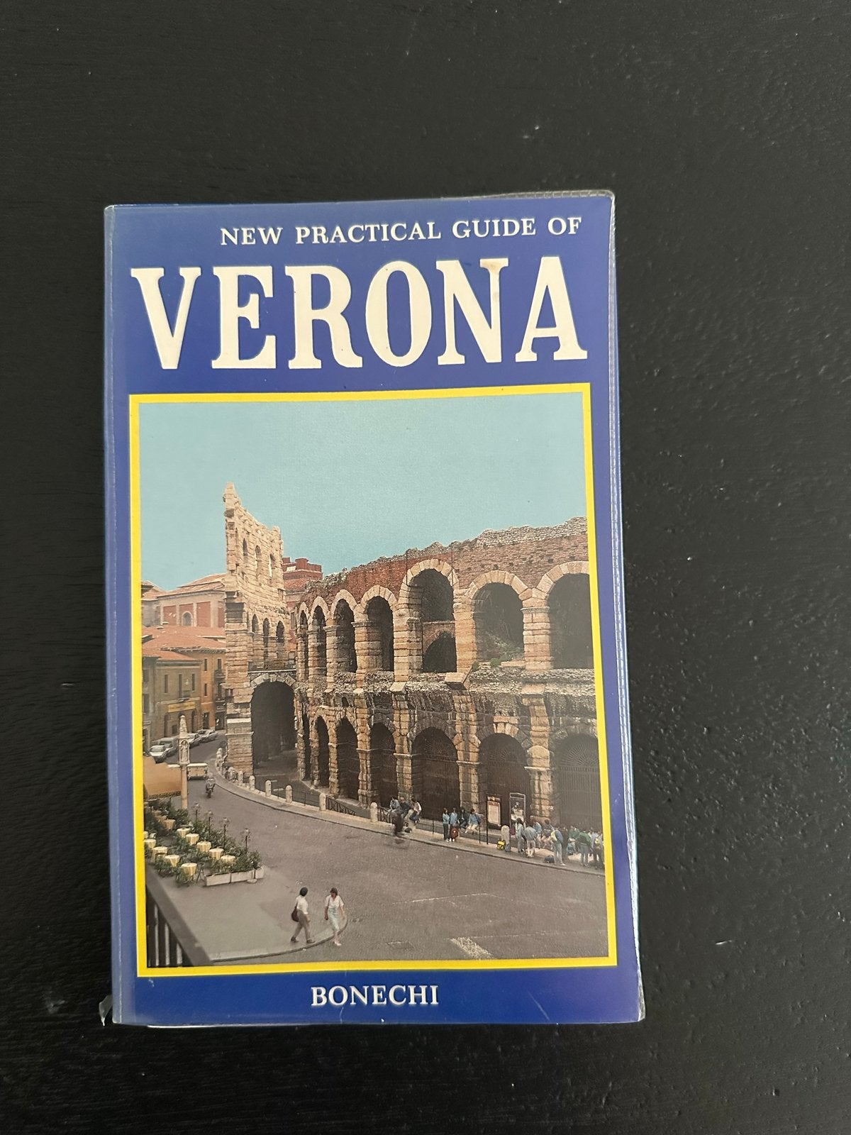 Praktische gids Verona, Europa, Ophalen of Verzenden, Reisgids of -boek, Gelezen