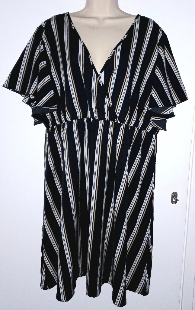Shein jurk maat 3XL (48), Ophalen of Verzenden, Zo goed als nieuw, Zwart, Jurk