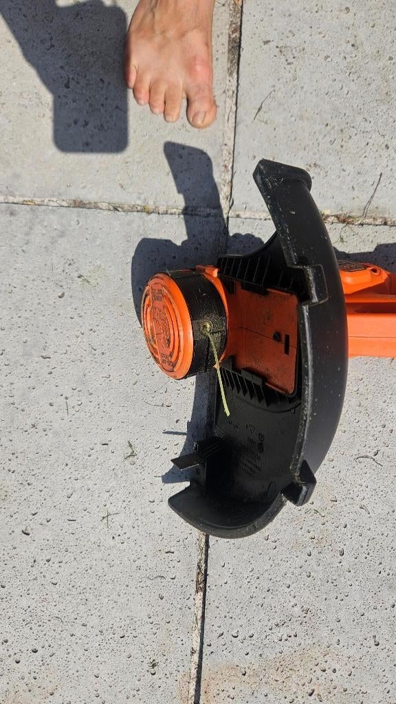 Black & Decker Elektrische Grastrimmer – zo goed als nieuw, Ophalen, Zo goed als nieuw, Elektrisch, Black & Decker