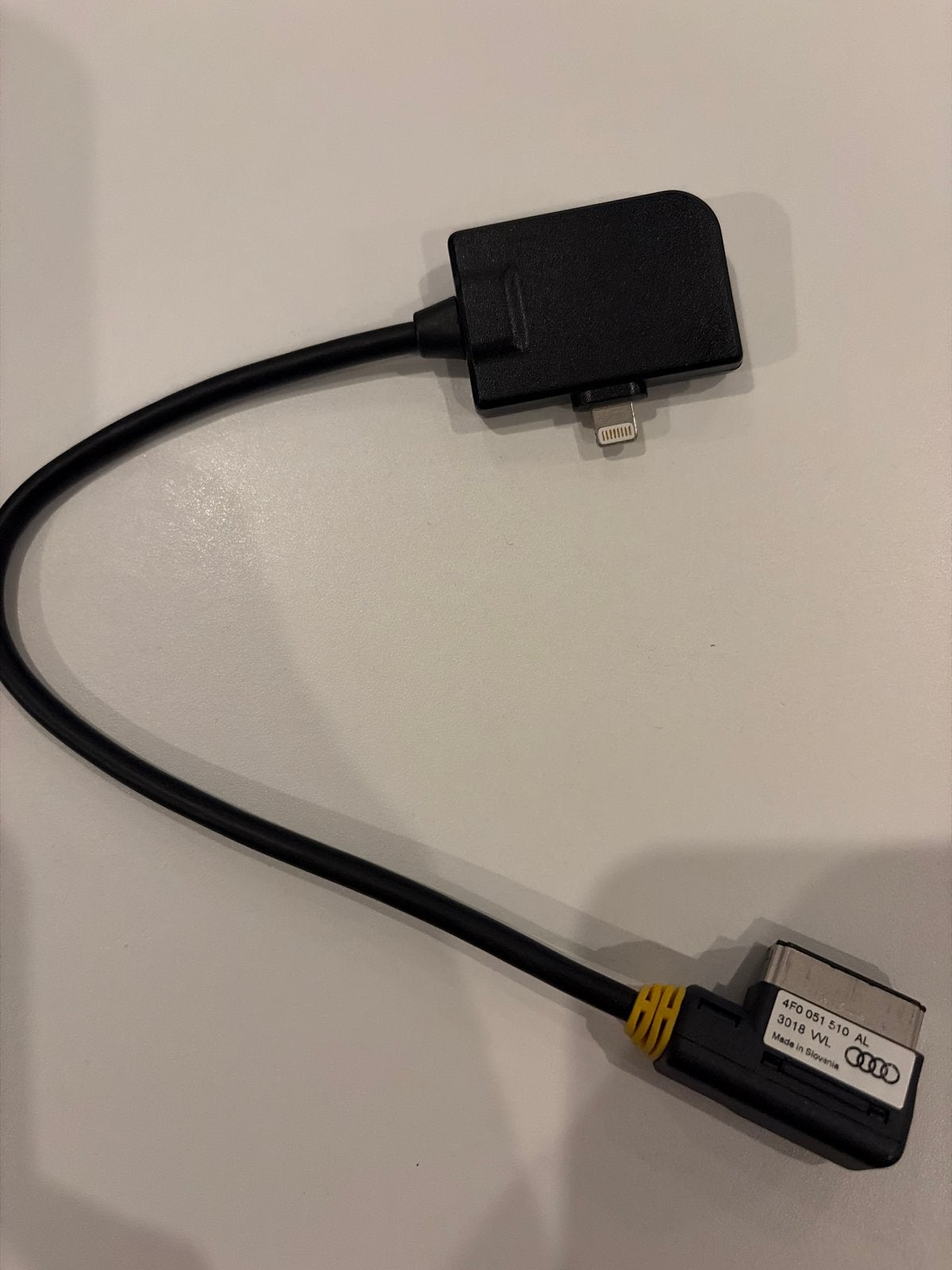 Originele Audi/VW AMI-Lightning-adapter 4F0051510AL, Ophalen of Verzenden, Zo goed als nieuw