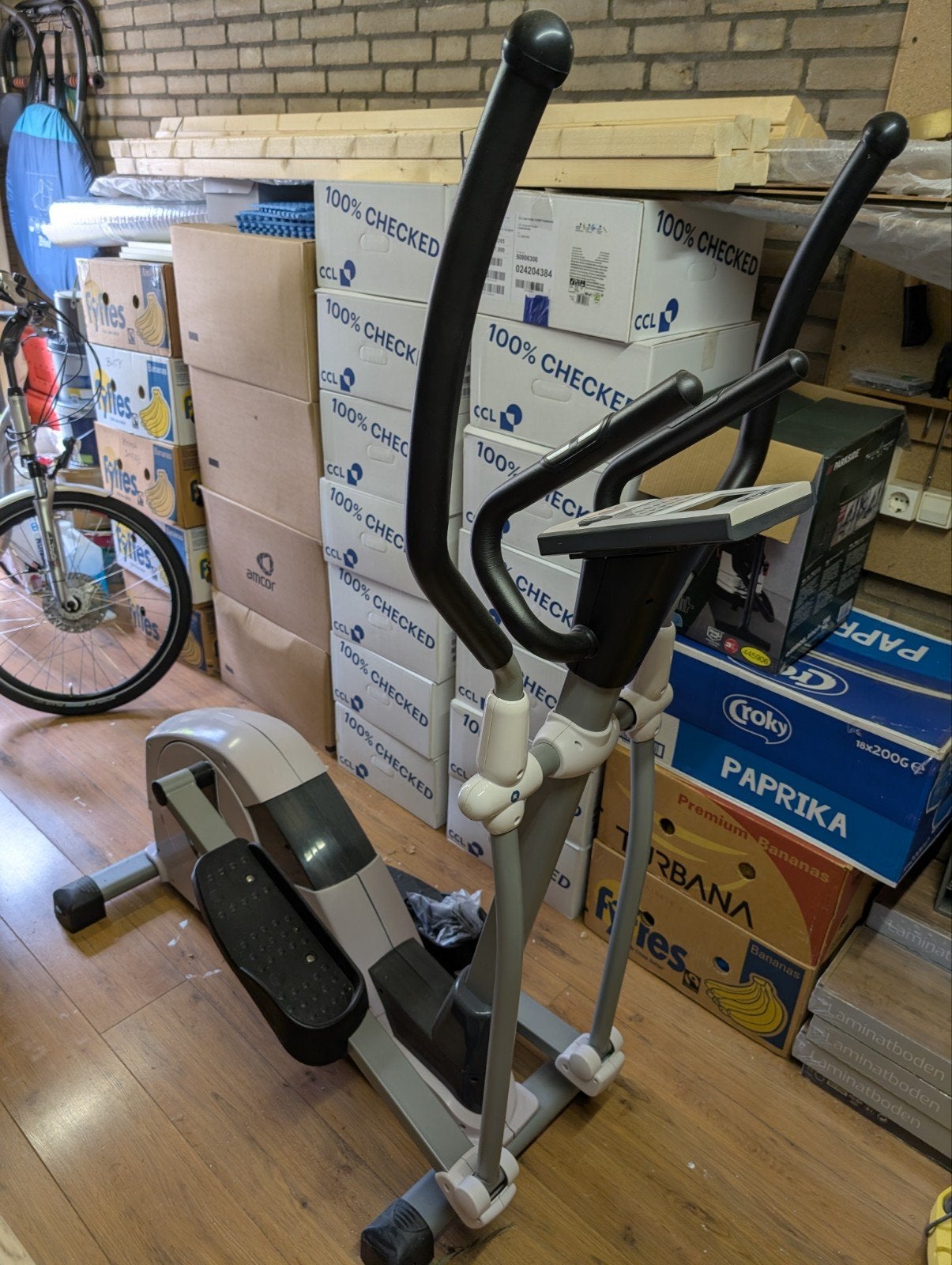 Te koop: Focus Fitness Fox 3 Crosstrainer - In uitstekende s, Ophalen, Zo goed als nieuw, Crosstrainer