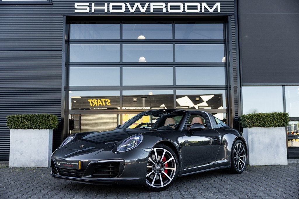 Porsche 911 991.2 3.0 Targa 4S, Carbon, 18-wegs NL Auto, Chr, Auto's, Gebruikt, Euro 6, Cabriolet, 4 stoelen