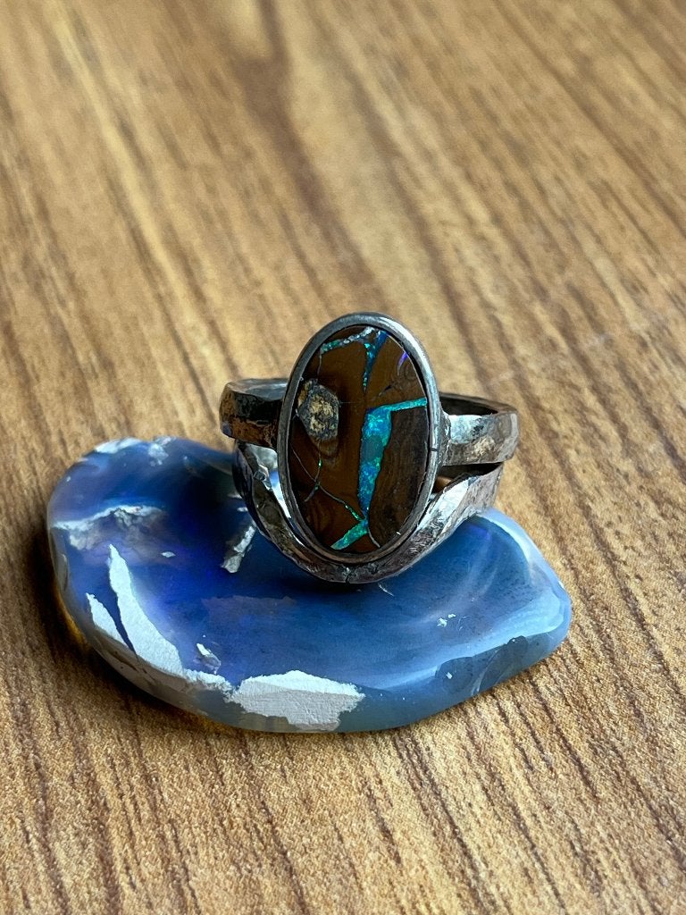 Australische opaal ring, Sieraden, Tassen en Uiterlijk, Nieuw, Ophalen of Verzenden, 17 tot 18, Met edelsteen