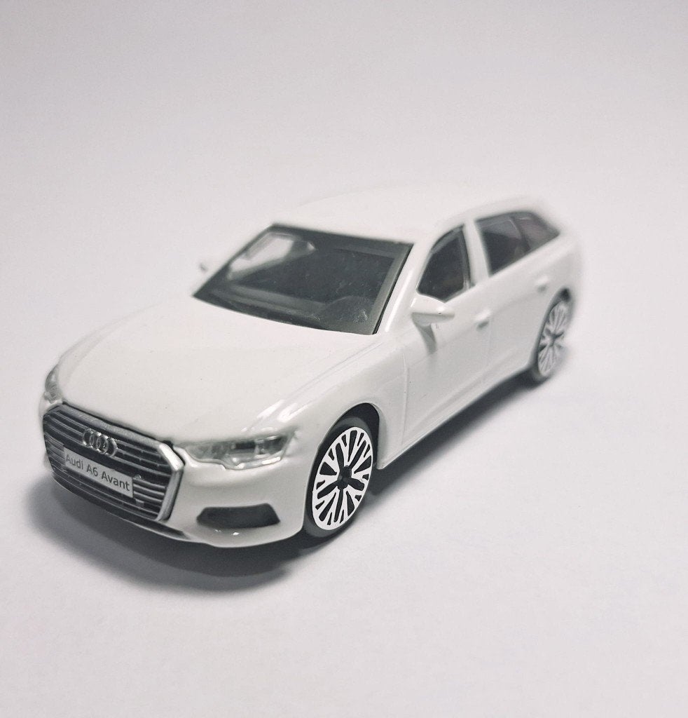 Audi A6 Avant, Ophalen of Verzenden, Zo goed als nieuw, Auto, Overige merken
