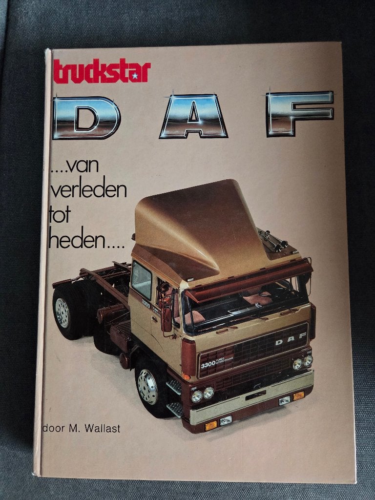DAF: Van Verleden tot Heden - M. Wallast Truckstar, Gelezen, Ophalen of Verzenden, Overige merken, M. Wallast