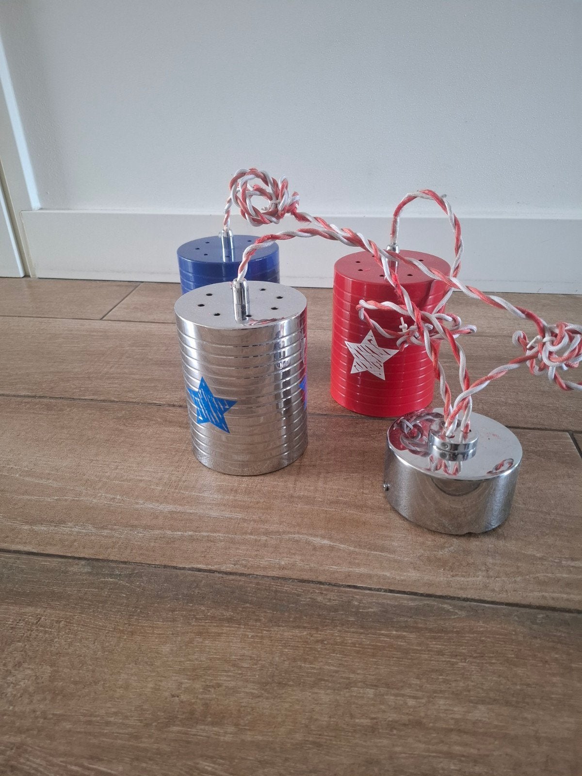 Lief! hanglamp van blikken met sterren - Rood, Blauw, Zilver, Ophalen, Gebruikt, Metaal, E14 (klein)