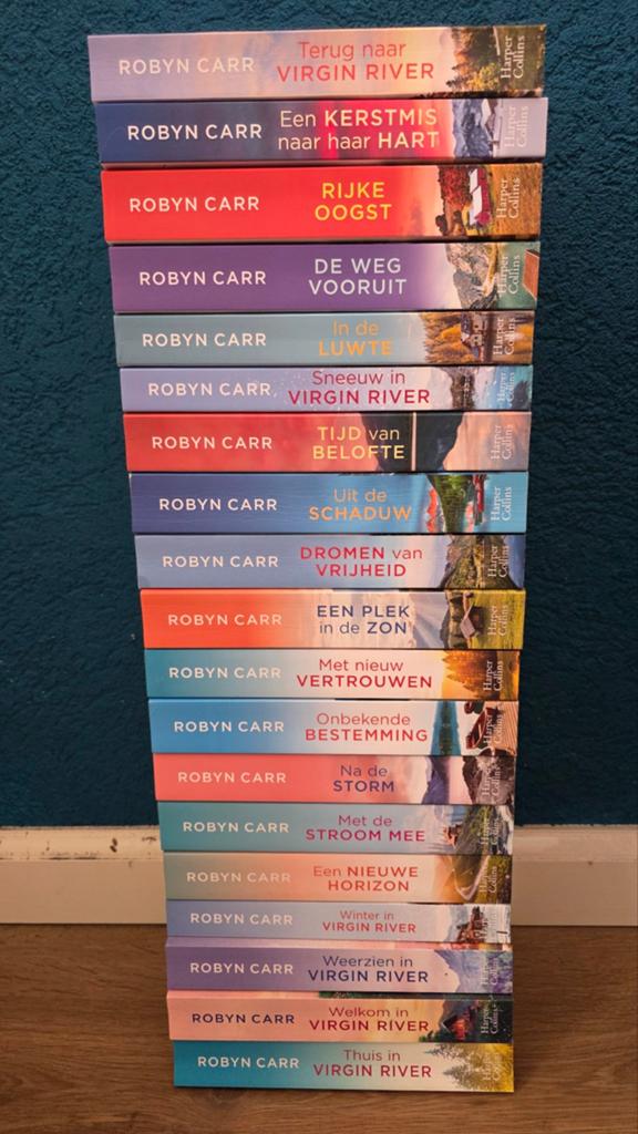 Robyn Carr Virgin River Serie - 19 Boeken Collectie, Ophalen of Verzenden, Gelezen, Robyn Carr, Nederland